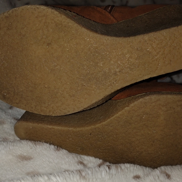 3/$30 Wedge boots - Picture 10 of 16